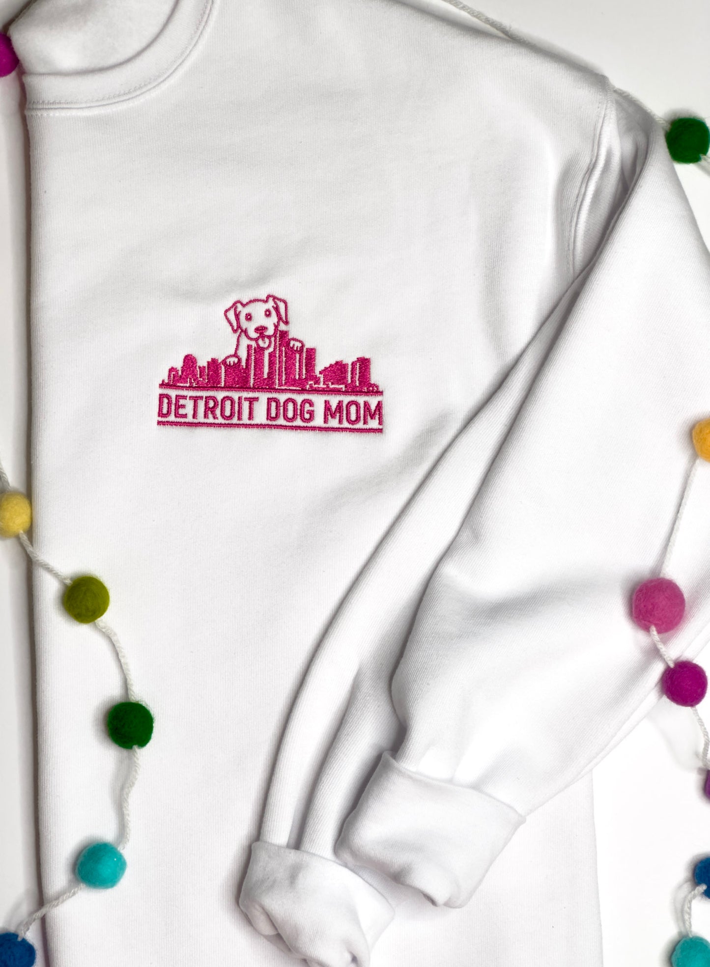 Detroit Skyline - Woman's Crew Neck Sweatshirt