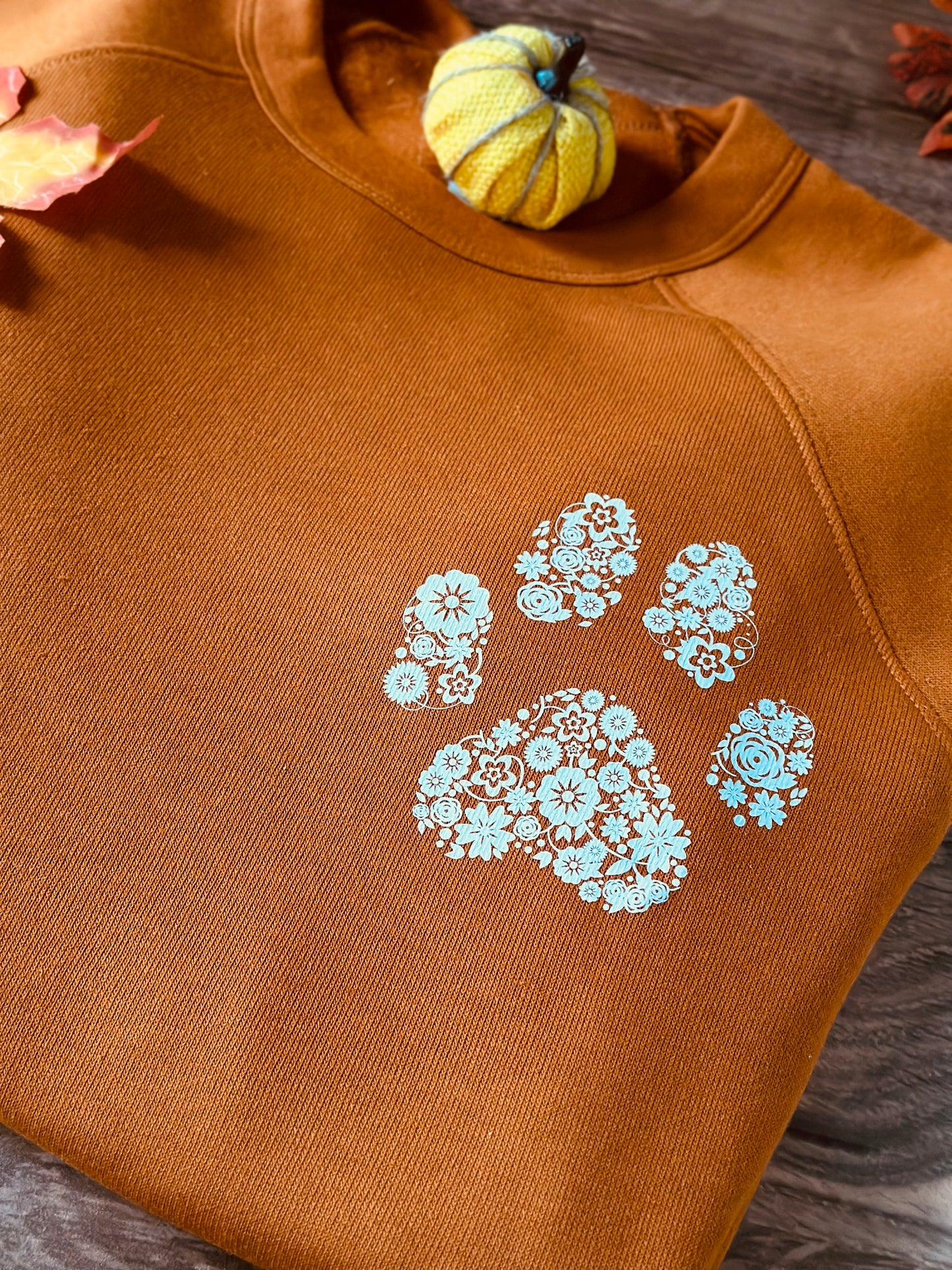 Flower Paw - Women's Crew Neck Sweatshirt