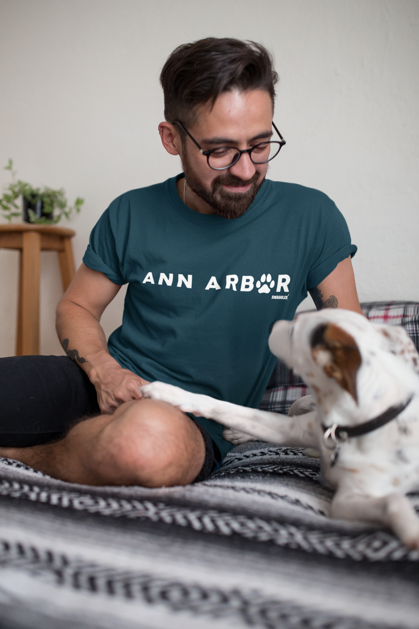 City Paw - Men's Crew Neck Tee