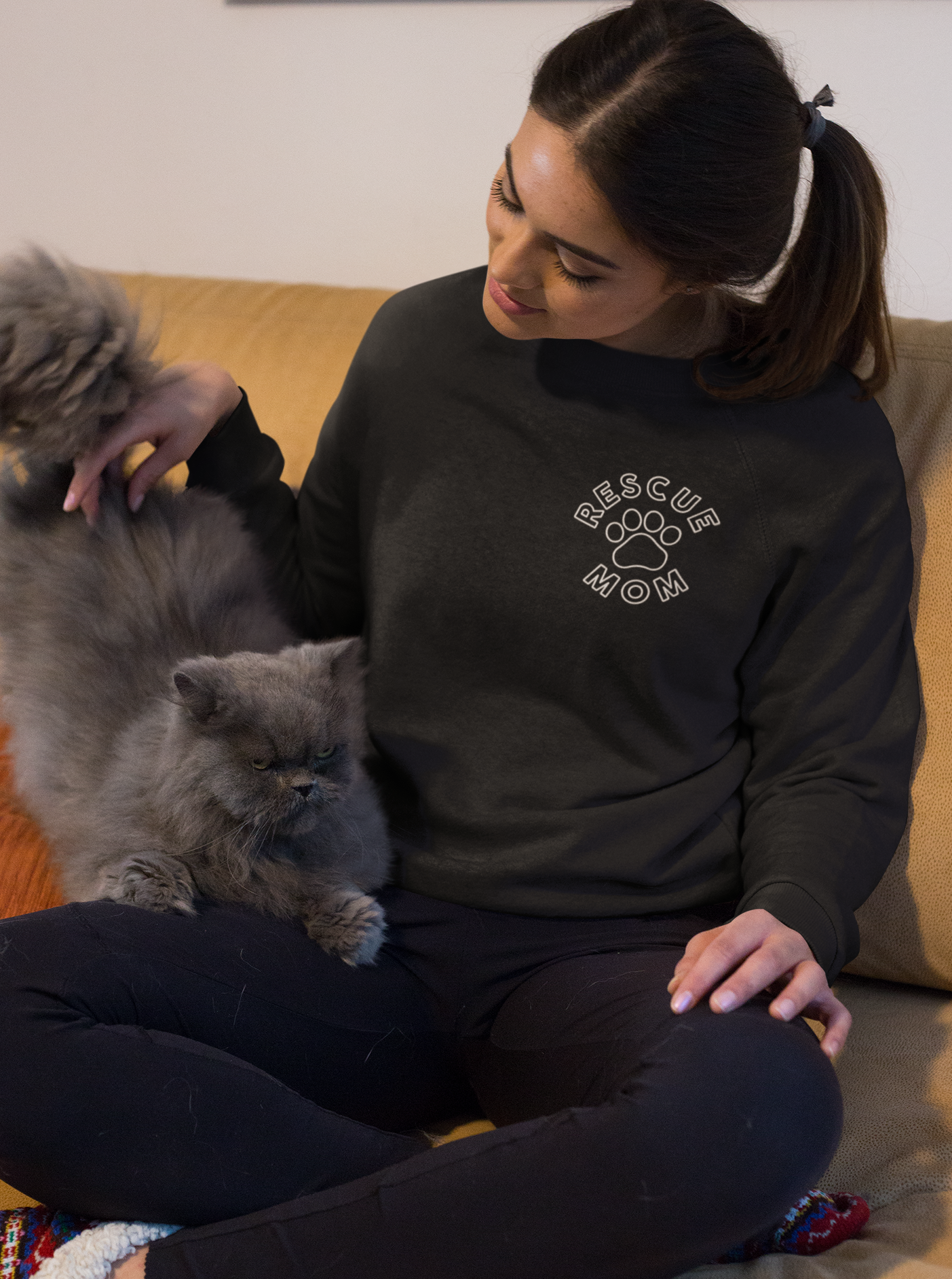 Rescue Mom - Women's Crew Neck Sweatshirt