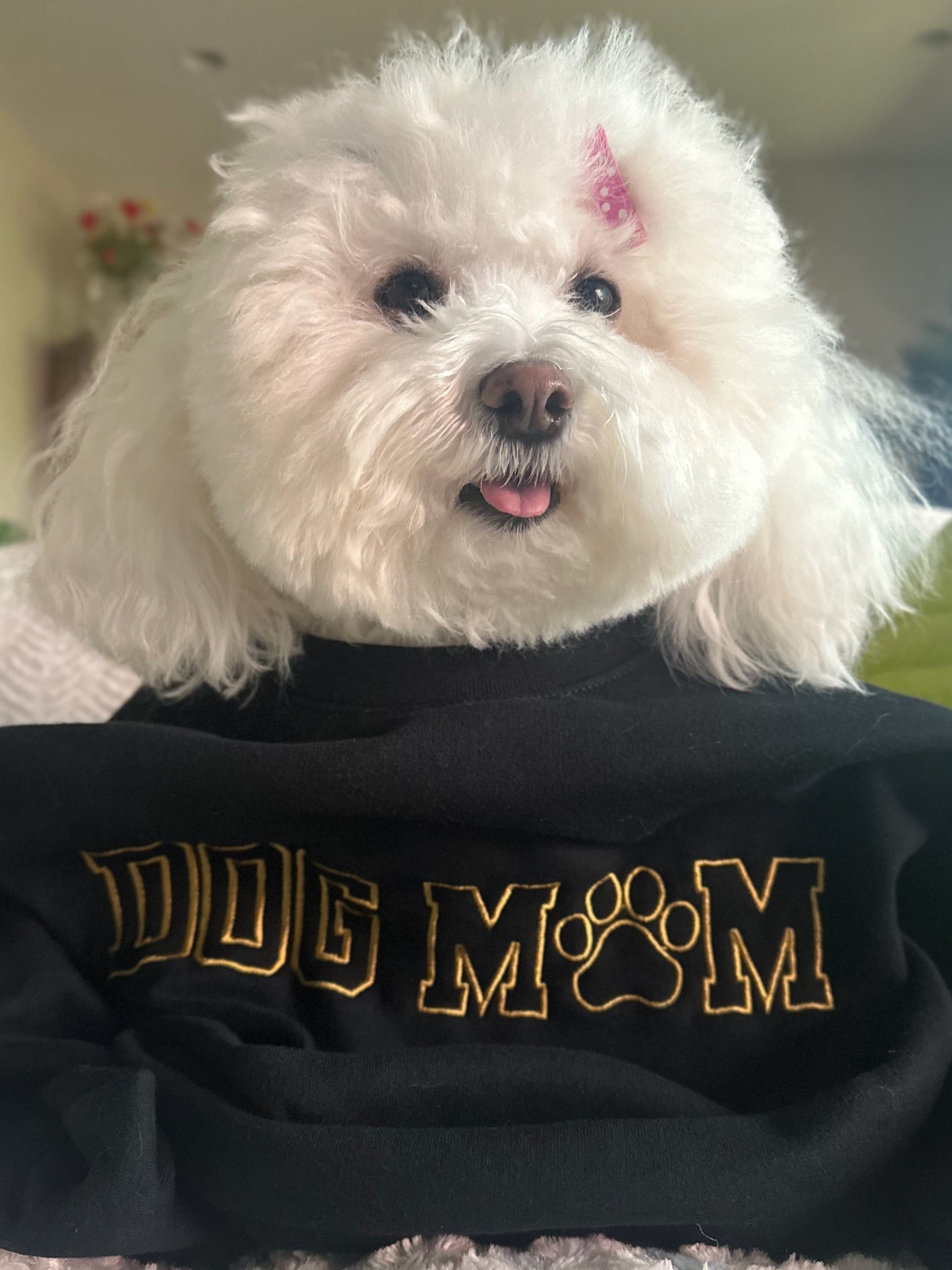 Embroidered Dog / Cat  Mom - Women's Crew Neck Sweatshirt