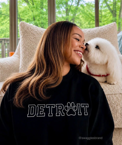 Embroidered City Paw - Women's Crew Neck Sweatshirt